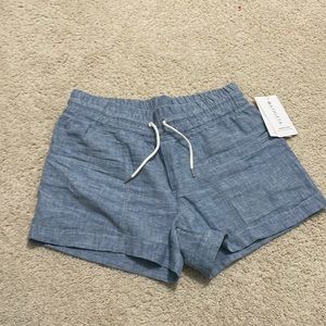 NWT Athleta Cabo linen 4” short size 12